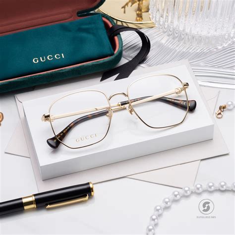 แว่นสายตา gucci